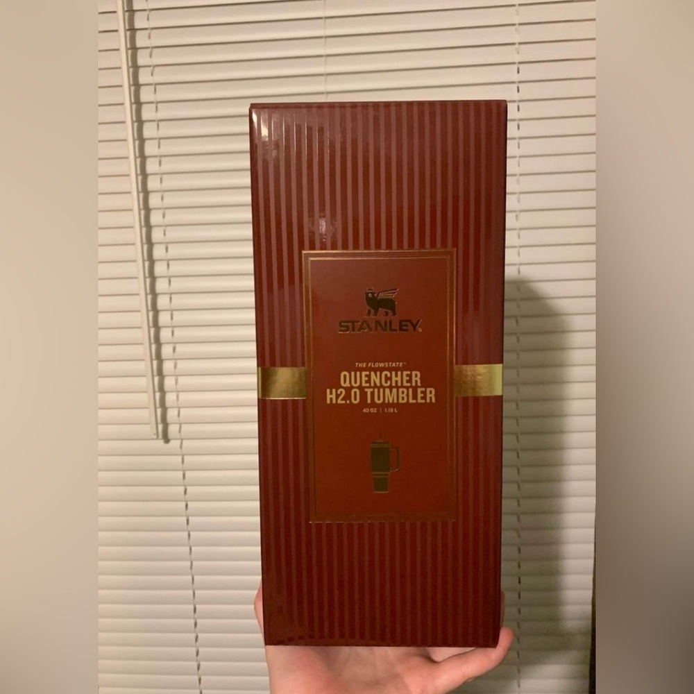 Chocolate gold authentic Stanley 40 ounce